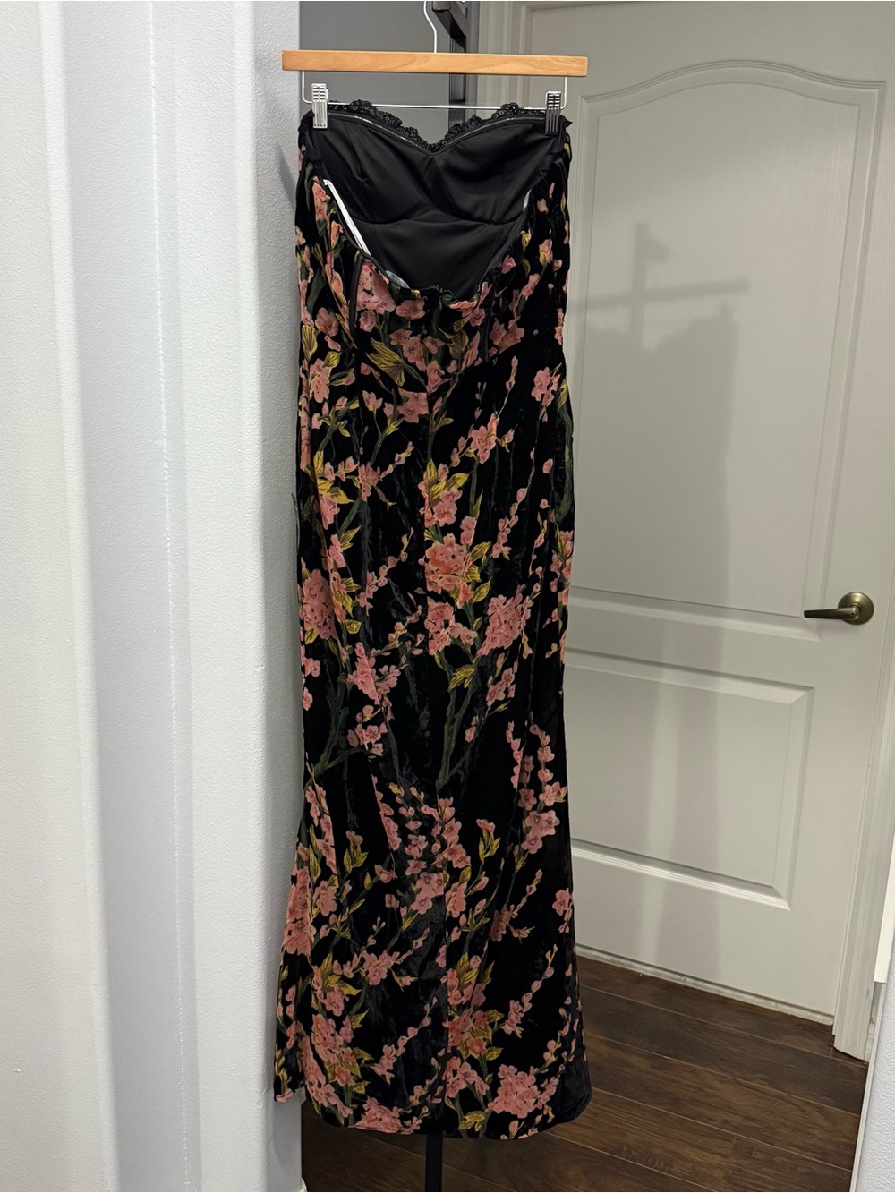 NWT Lulus Luxurious Allure Black Burnout Velvet Strapless Maxi Dress - Picture 6 of 7